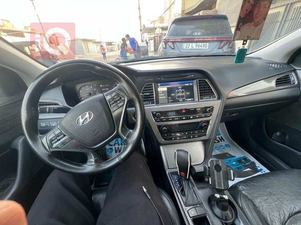 هیوندای سۆناتا